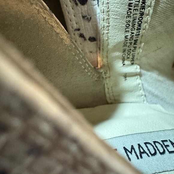 Steve Madden Snakeskin Patterned Ankle Boots - Picture 8 of 10